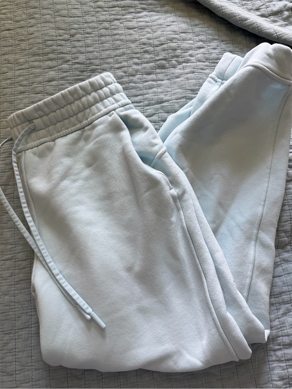 lululemon Cropped Joggers